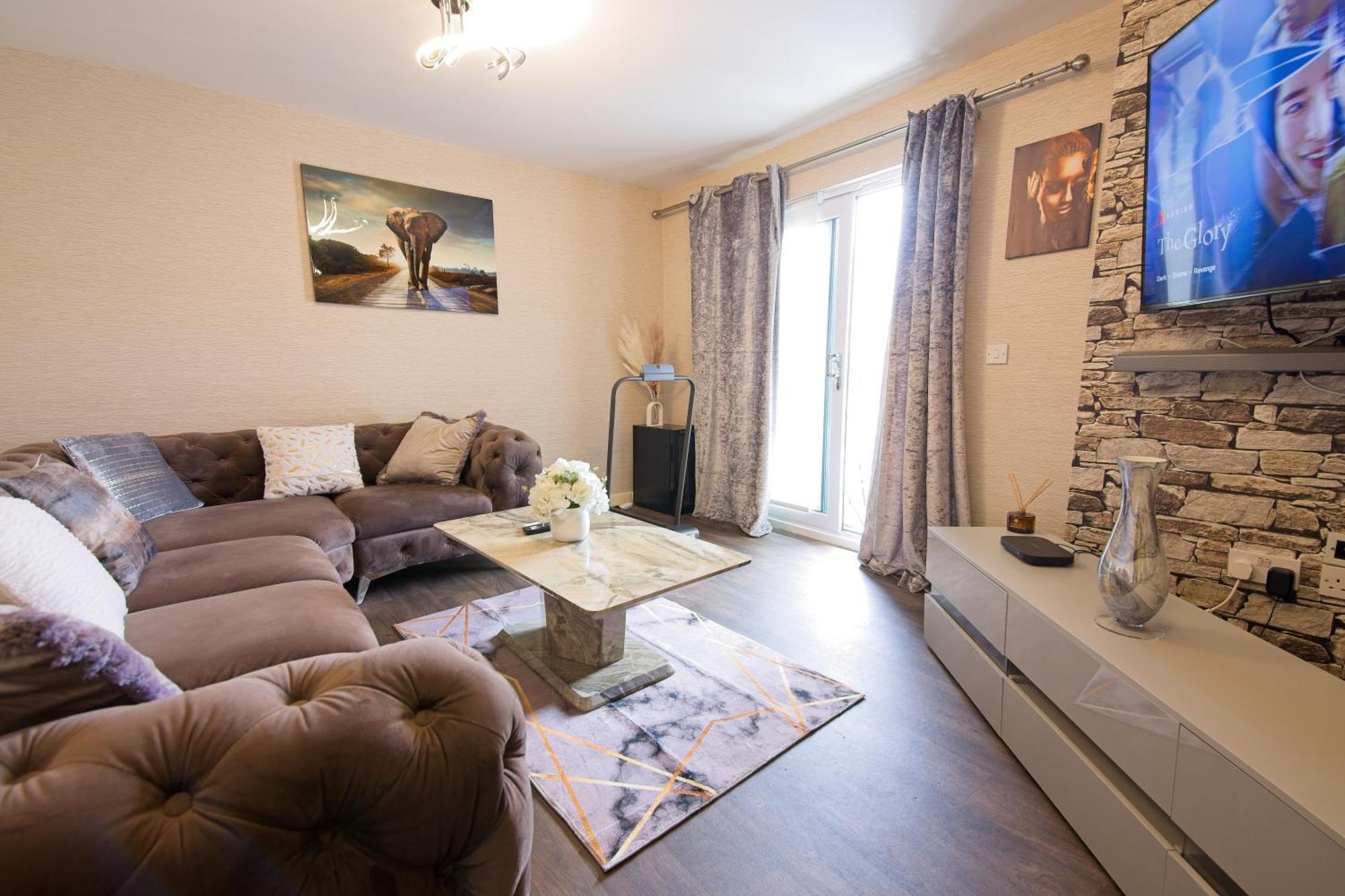 Five Star Rated Condo Manchester Eksteriør bilde