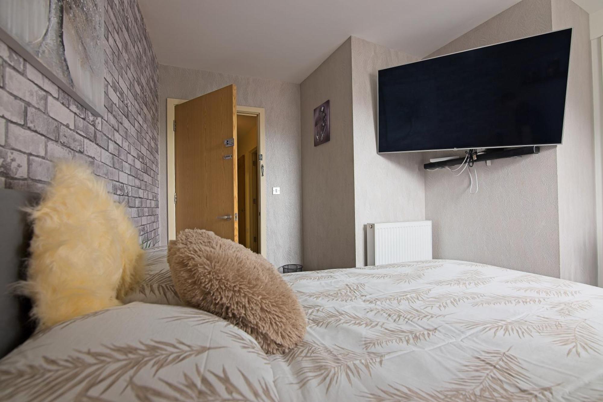 Five Star Rated Condo Manchester Eksteriør bilde